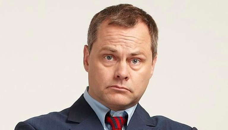 Jack Dee Is 'Off The Telly' 2020 Tour - TotalNtertainment