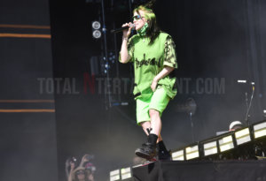 Billie Eilish, Music, Leeds festival, Jo Forrest, review, TotalNtertainment