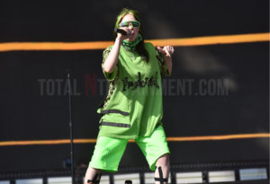 Billie Eilish, Music, Leeds festival, Jo Forrest, review, TotalNtertainment