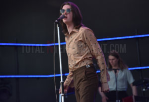 The Blossoms, Music, Leeds festival, Jo Forrest, review, TotalNtertainment