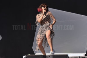 Charli XCX, Music, Leeds festival, Graham Finney, review, TotalNtertainment